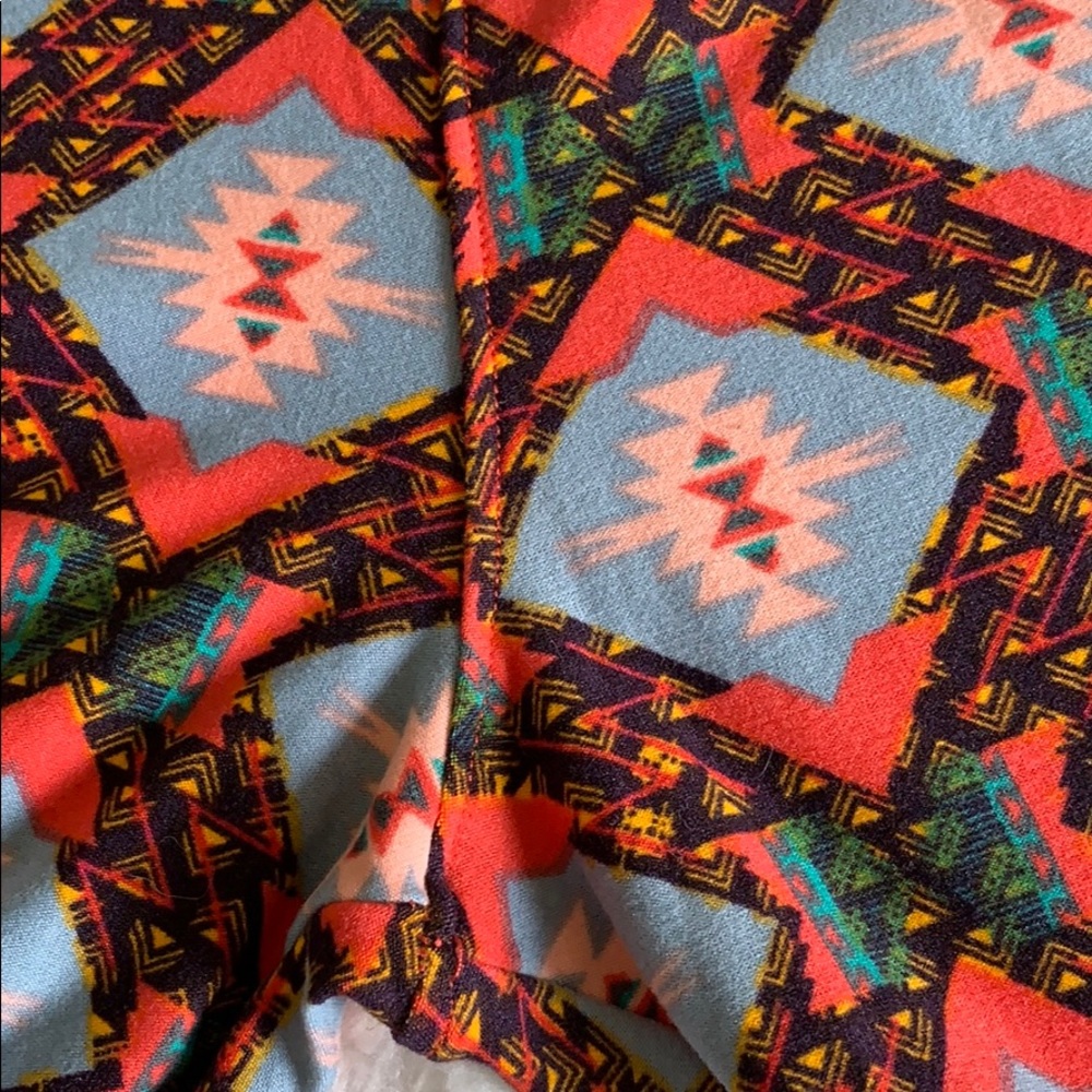 Lularoe TC2 size 18 & UP - Picture 3 of 4